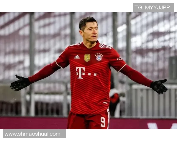 全球十大足球巨星排名揭晓 看看谁是当今足坛最强球员 全球十大足球巨星排名揭晓 看看谁是当今足坛最强球员