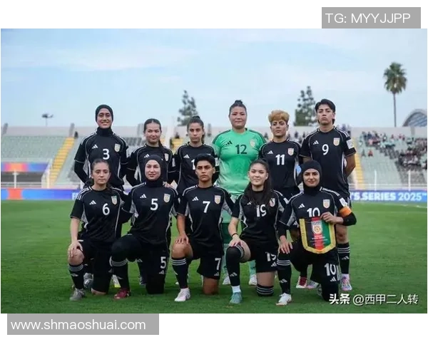 海外女足球星的励志故事与辉煌成就带来运动精神与时代力量 海外女足球星的励志故事与辉煌成就带来运动精神与时代力量